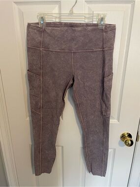 Lululemon Athletica Ice-dye fast and free Leggings